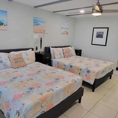 Bay View, Studio206, Beach Steps Away! Pool+Wifi Ruskin Zewnętrze zdjęcie